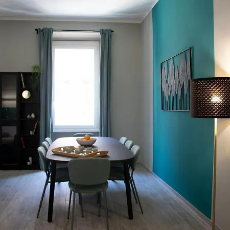 The Rent - Close To Termini Station Appartamento