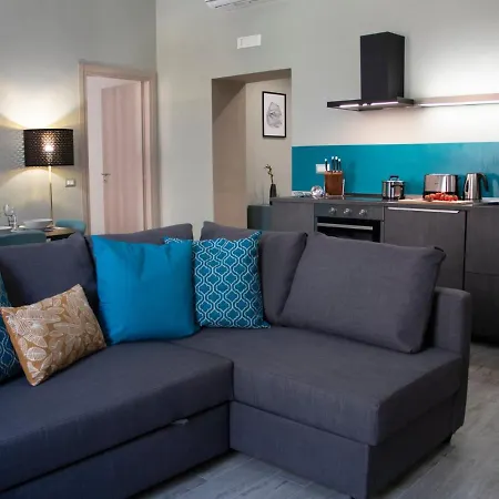 The Rent - Close To Termini Station Appartamento *
